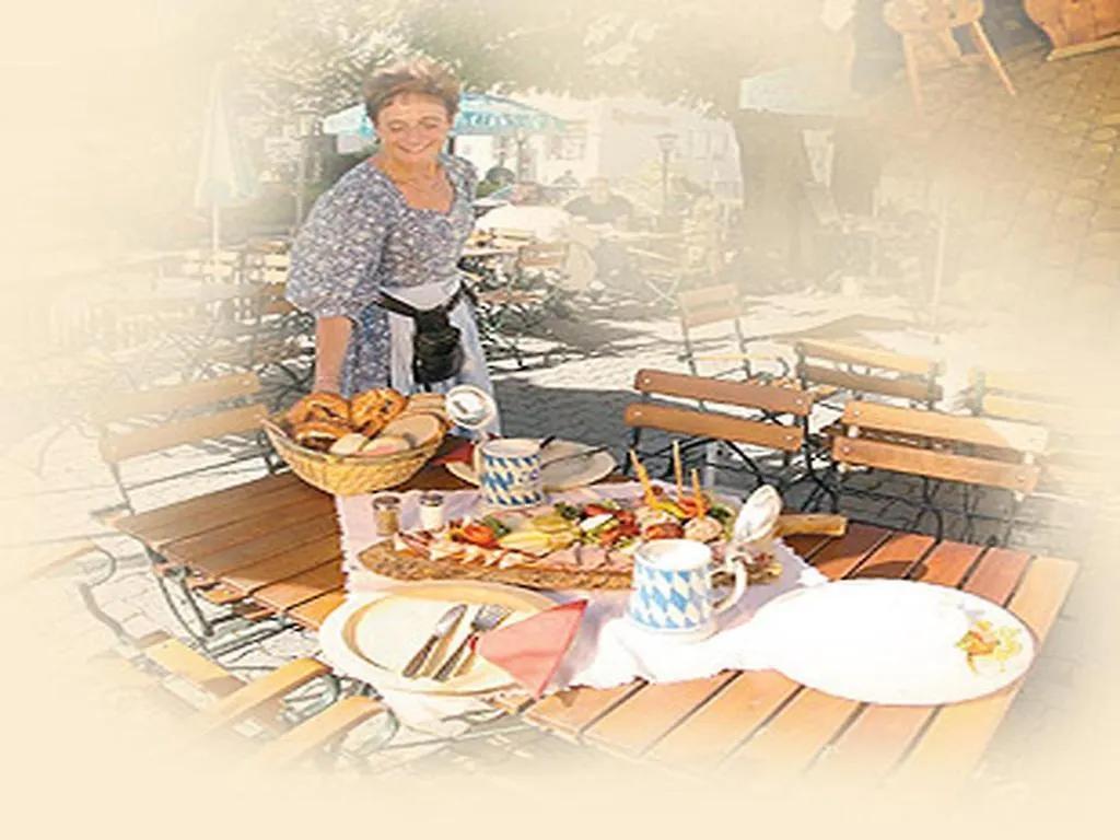 Gasthof Alter Wirt Bernau am Chiemsee Guest house
